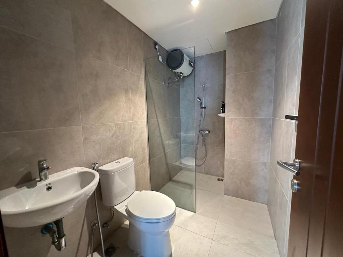 Emmaus Luxury 2 Bedroom Apartment Seaview Batam Exterior photo